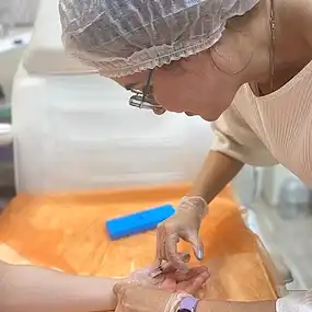 Лечение гипергидороза ладоней Алматы на Дону Мерси Подгальская