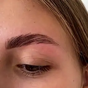 Архитектура бровей Храмова Мария Алматы Мерси